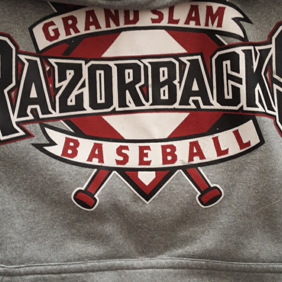 UNDERARMOUR RAZORBACKS BASEBALL HOODIE SP - Picture 2 of 7